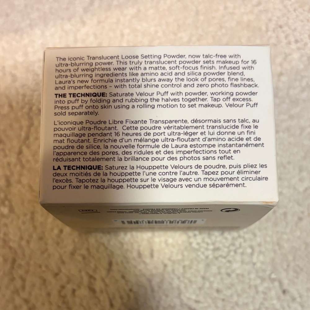 New Laura Mercier Translucent Loose Setting Powder Ultra-Blur Translucent Honey - Picture 2 of 2